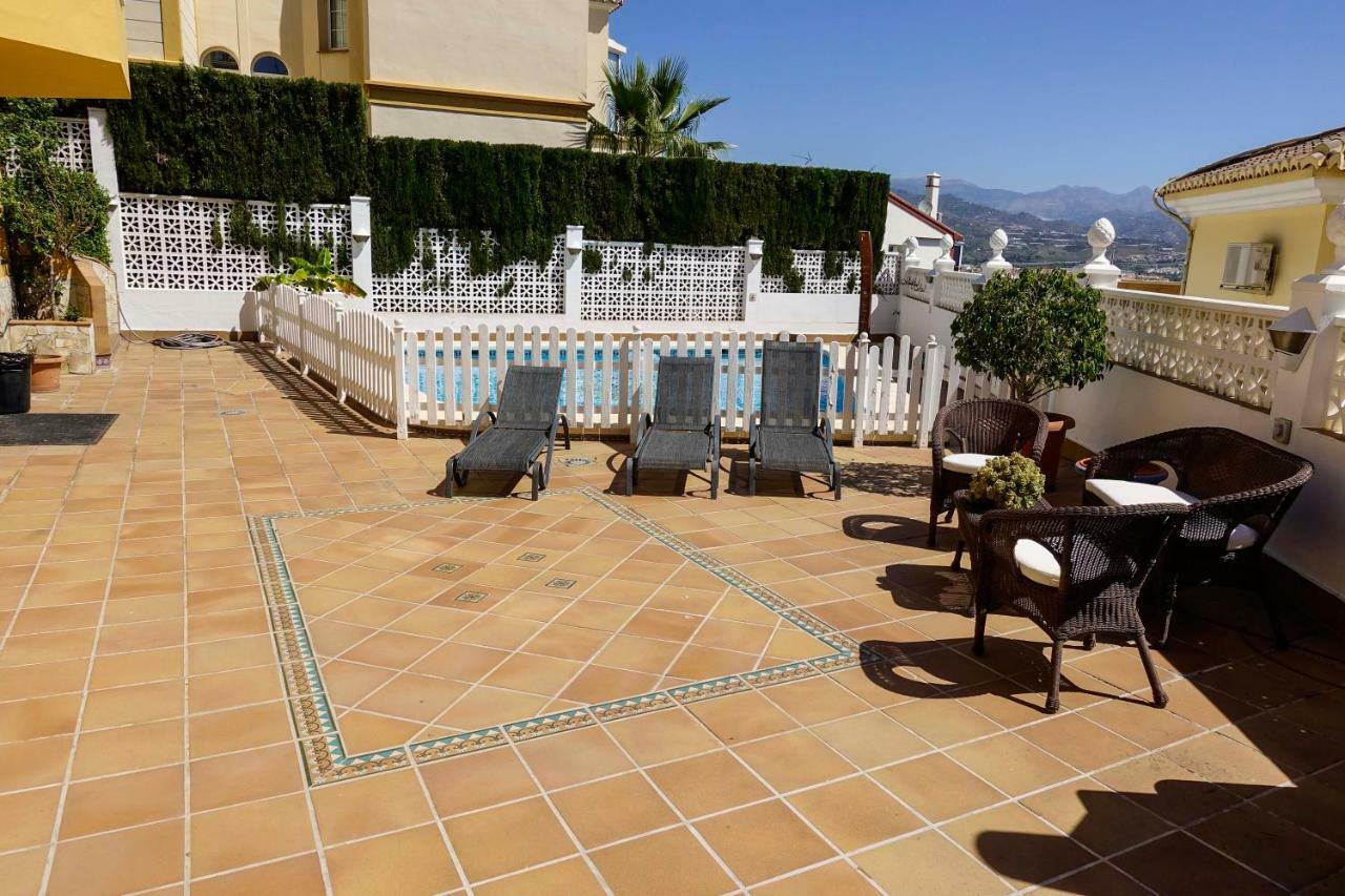 Villa Borja Torre Del Mar Extérieur photo